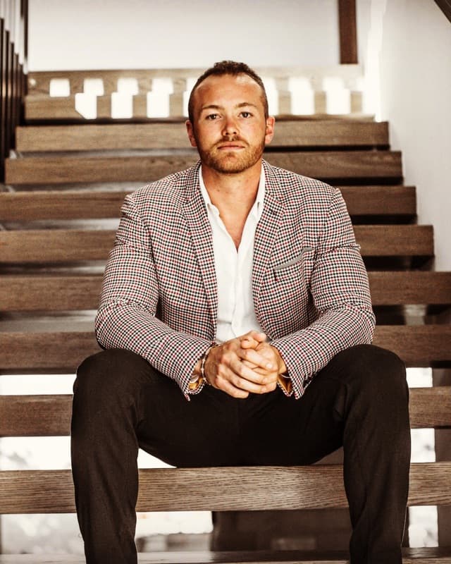 Oliver Thornton